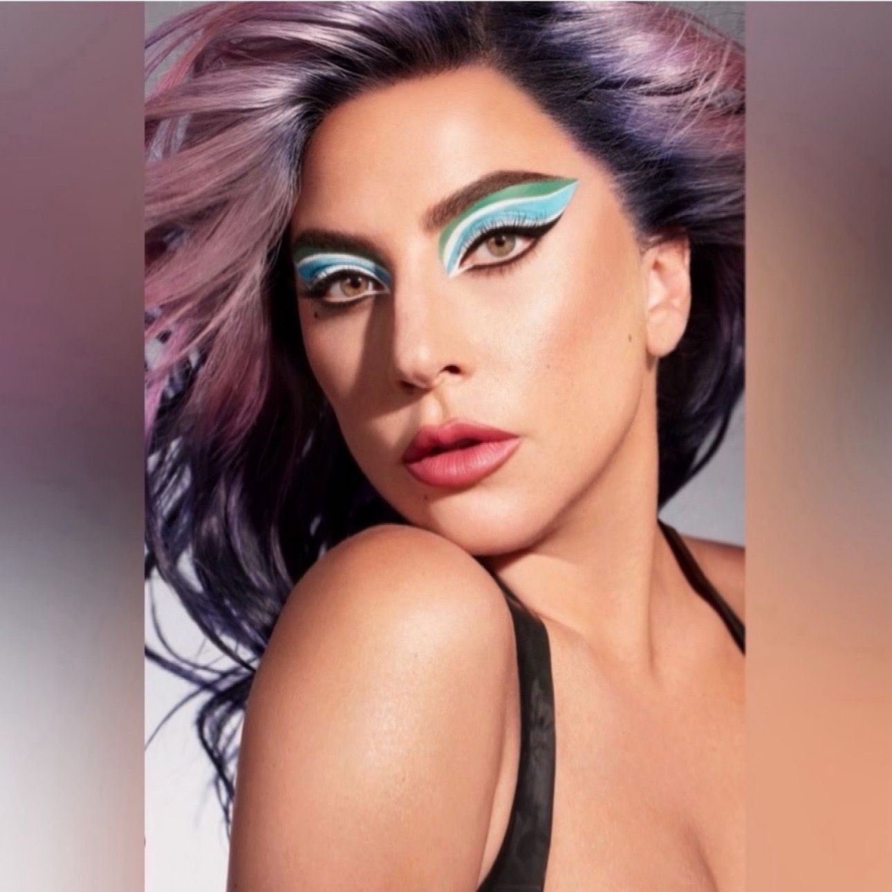 3 HAUS LABORATORIES Lady Gaga Liquid Shimmer Powder Eyeshadow Blue Jean Dream NEW IN BOX Full Size .12 Oz NIB Sparkle Shade Glam Attack Line