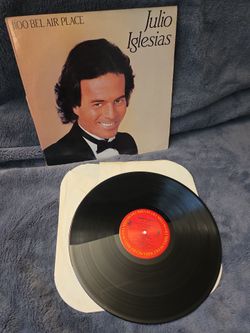 Julio Iglesias 1100 Bel Air Place Vinyl LP