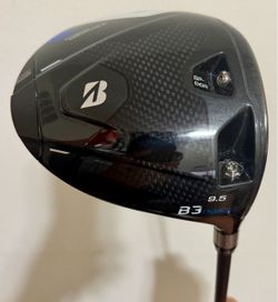 Bridgestone B3 Max Driver 9.5• Vanquish Stiff