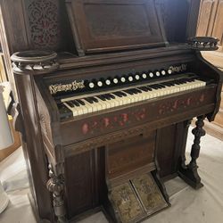 Rare Antique Newman Bros. Chicago Pump Organ