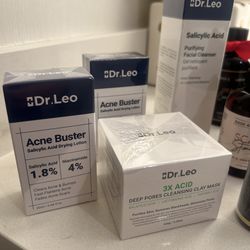 Acne skincare, hair growth serum, sunscreen Korean skincare Dm to inquire ! Affordable prices