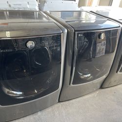 Lg Washer And Dryer Set 