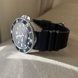 Casio Duro MDV106-1A Diver Watch 200m | Extra Straps and Milanese Bracelet