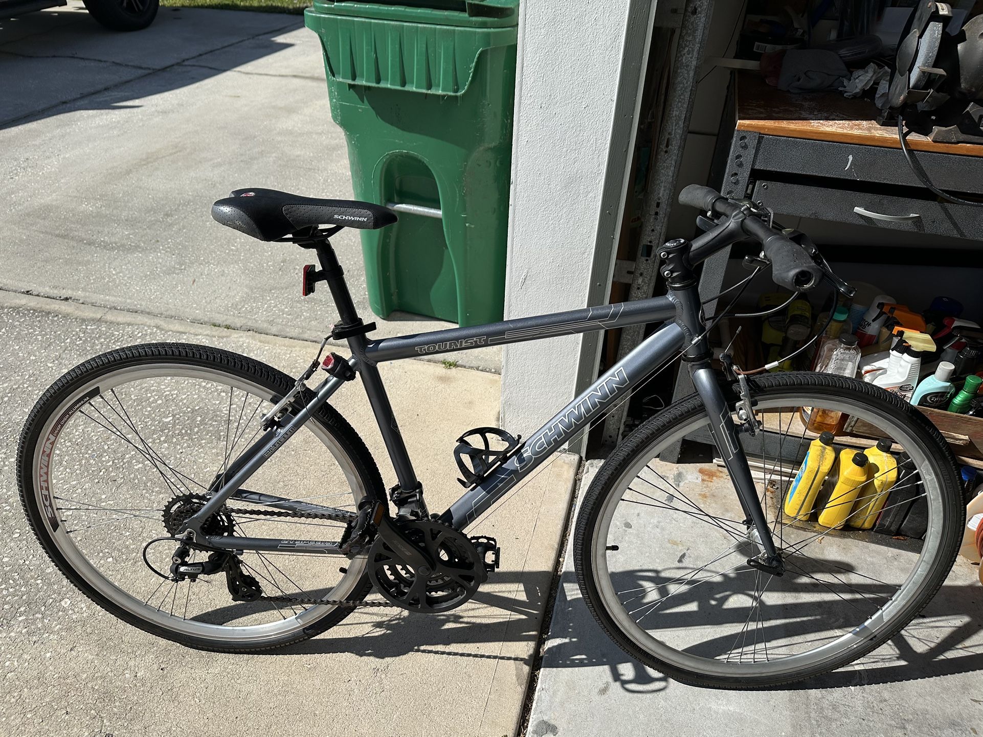 Schwinn 27” Mountain Bike