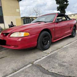 1998 Ford Mustang