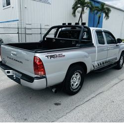 2006 Toyota Tacoma Ph 786 768 4016