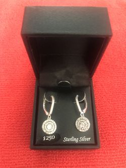 Hello To Your Sweetheart💌 Love You Diamond Circle Lever back Drop Earrings