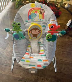 Bright Starts Playful Paradise Vibrating Baby Bouncer