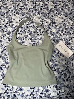 Athleta Transcend Halter Top XS – NWT – Sage Green