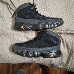 Jordan  Retros Hi Top  WOW!