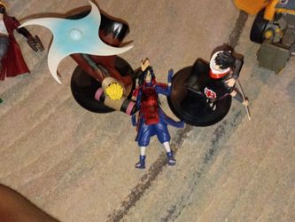 naruto and sasuke figures