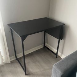 Desk with Chair 