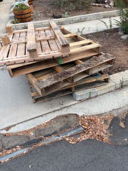 Free Pallets