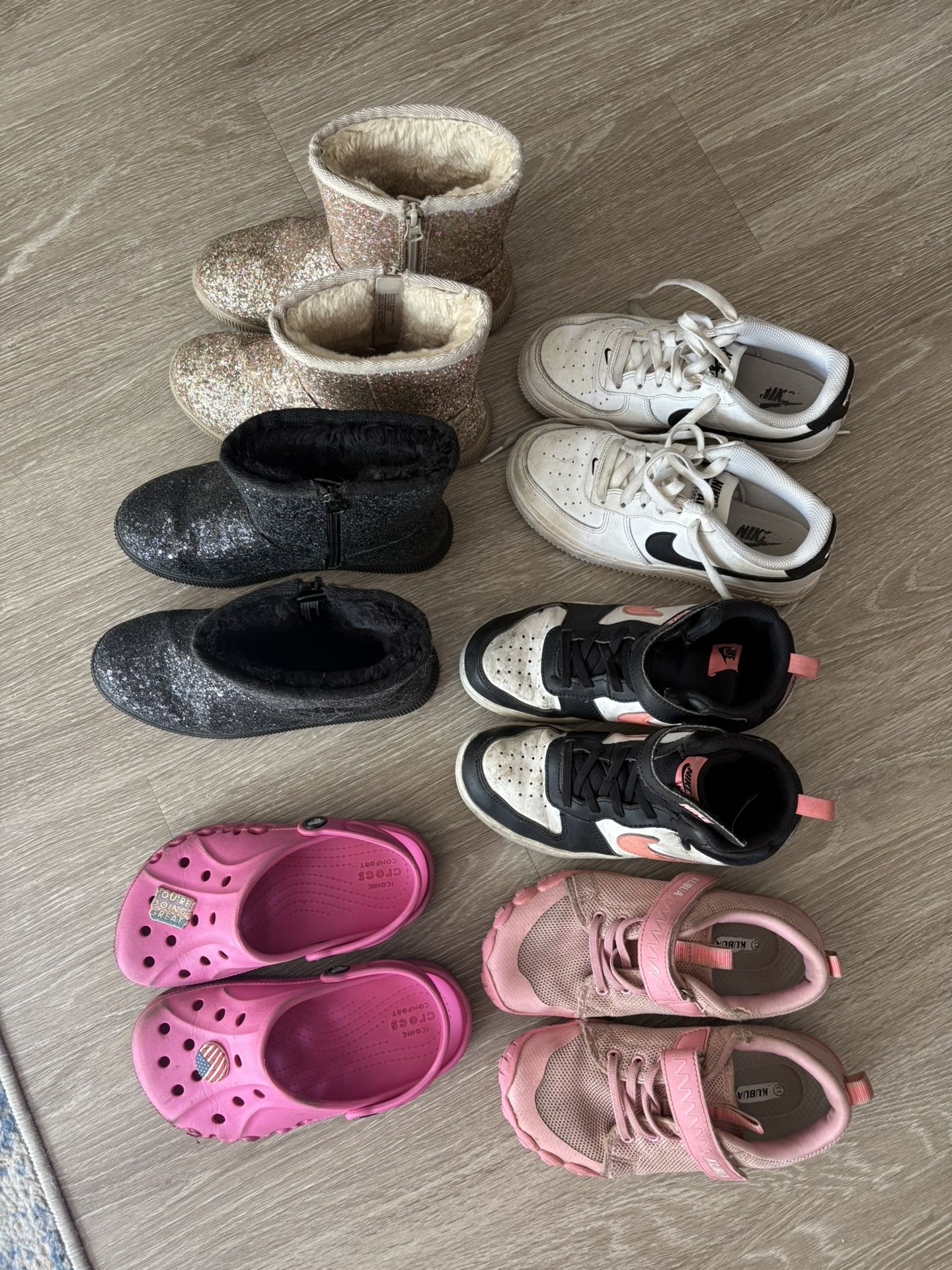Girls Shoes Size 1.5-2