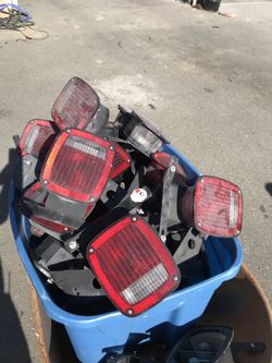Universal Tail Lamps