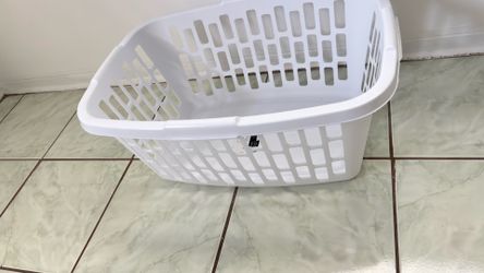 laundry basket