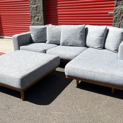 West Elm Sectional Sofa Couch - Delivery Available 🚚