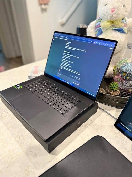2024 ROG ZEPHYRUS G16 (240hz)
