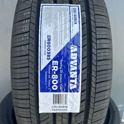 235/40/19 New Tires Set 