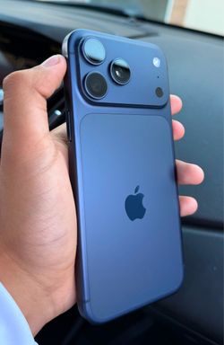 iPhone 17 Pro Max T-Mobile