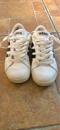 Adidas (Size: 1) 👉$10 Firm!👈