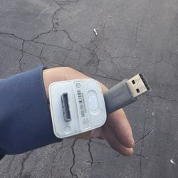 Genuine Microsoft Xbox 360 Play And Charge Kit Cable Cord Cable