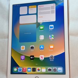 VERY NICE GOLD APPLE iPad PRO 9.7 inch 128GB WIFI iOS16