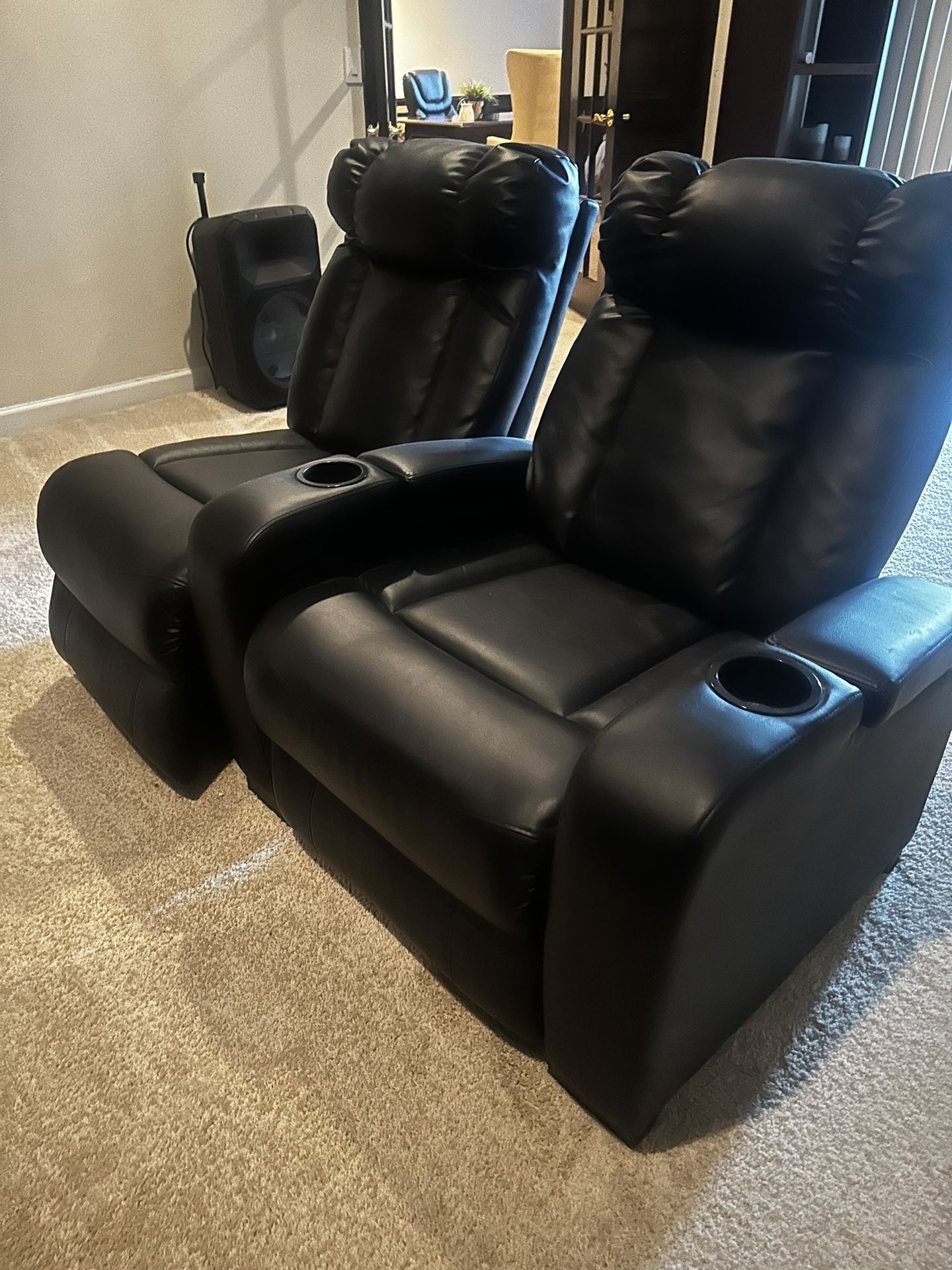 6 Theater Chairs