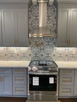 Kitchen cabinets