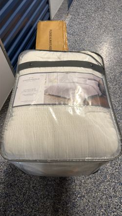 Kingsize Comforter Set