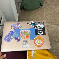 MacBook Air 13 inches 2020