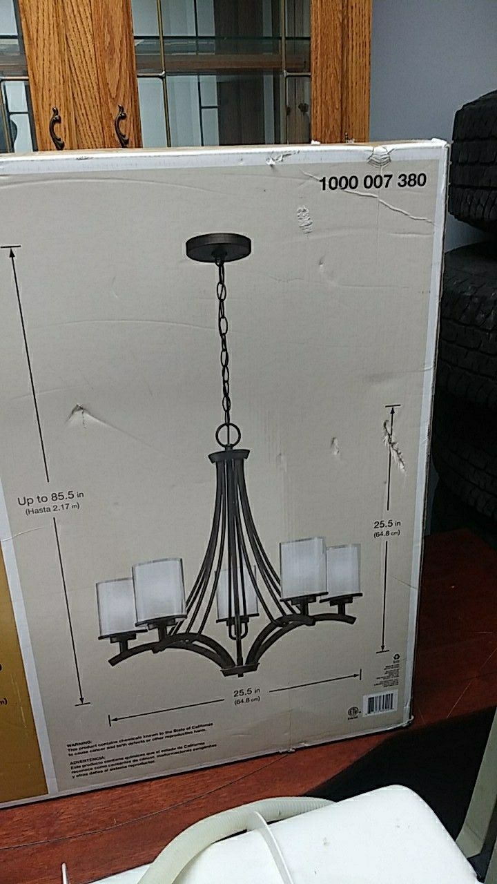 Hampton Bay 5 Light Chandelier