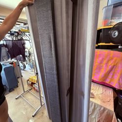 Casper King Mattress Foundation/Frame