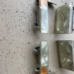 Headlight FORD F250