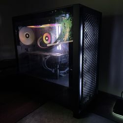 Gaming Pc With 4K Oled Monitor