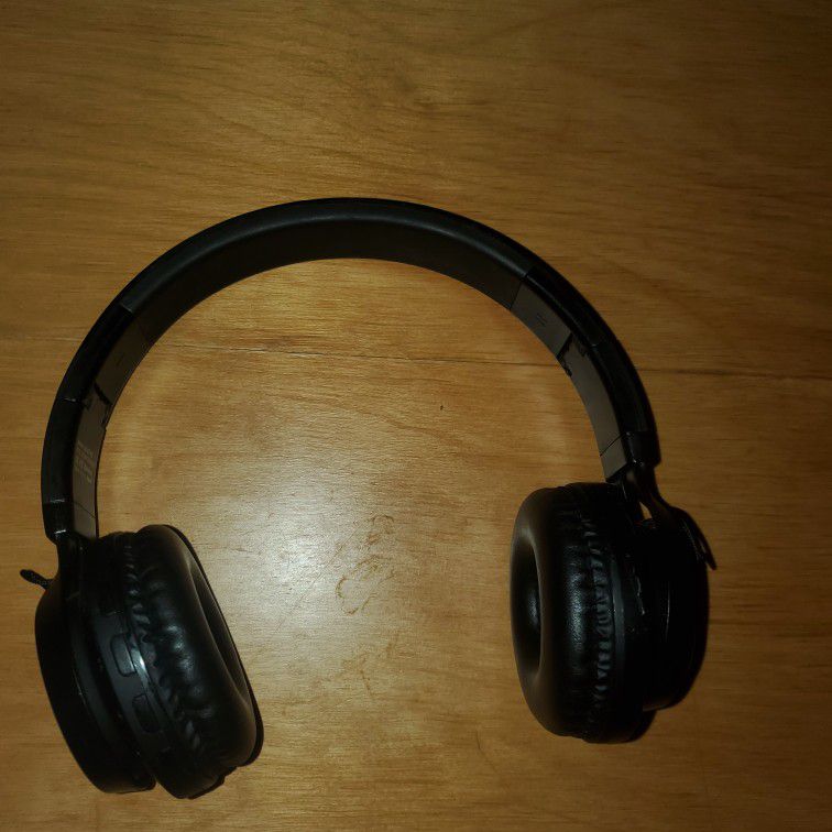Urban Beatz UZ-BTH52 Wireless headphones