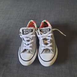 Converse Shoes Size 13 New