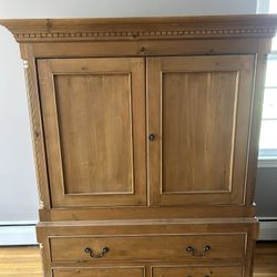 TV Armoire 