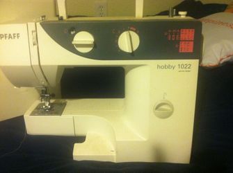 Pfaff sewing machine