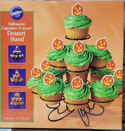 Wilton Halloween Cupcakes 'N More Dessert Stand - Holds 13 Treats