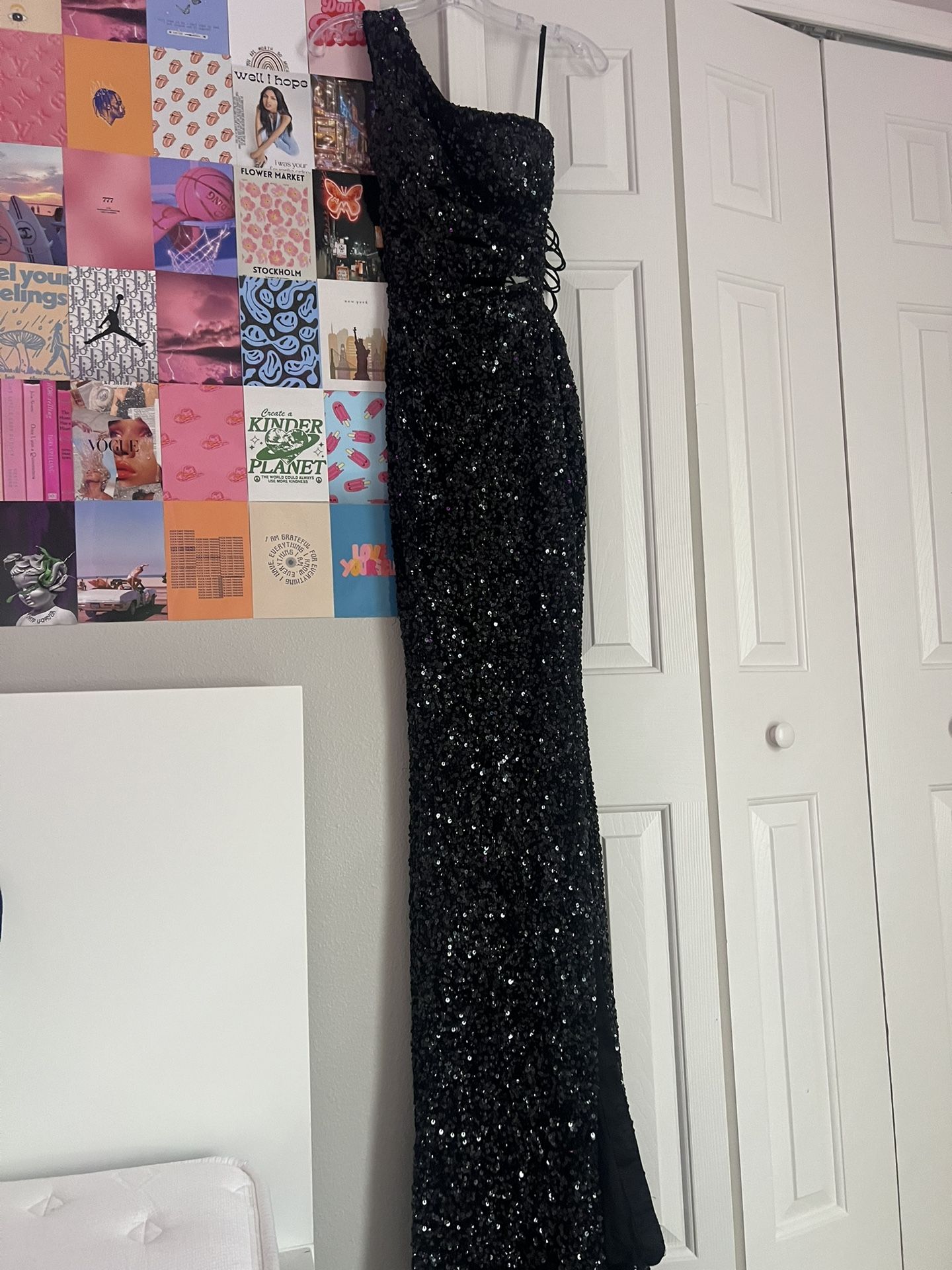 ASHLEYlauren Prom Dress