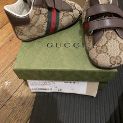 Gucci Baby Shoe Sz 19 / 4c