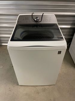 GE washer and dryer matching set