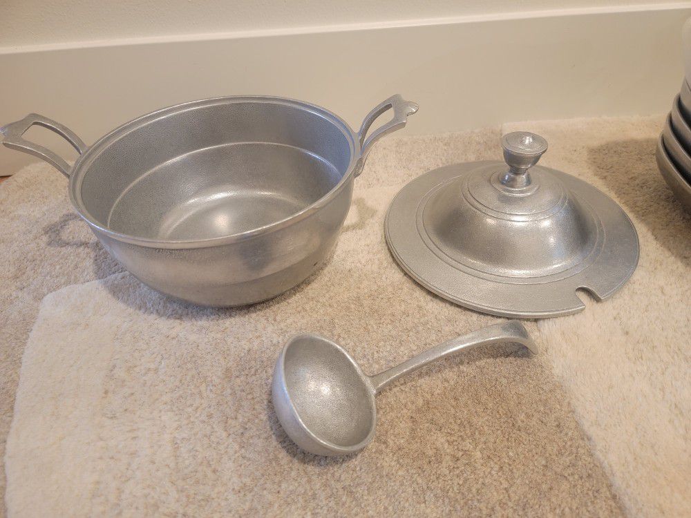 Vintage Wilton Pewter Soup Tureen and Ladle


