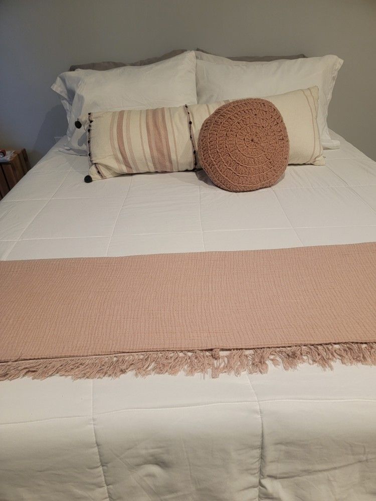 Blush Throw Pillows And Blanket