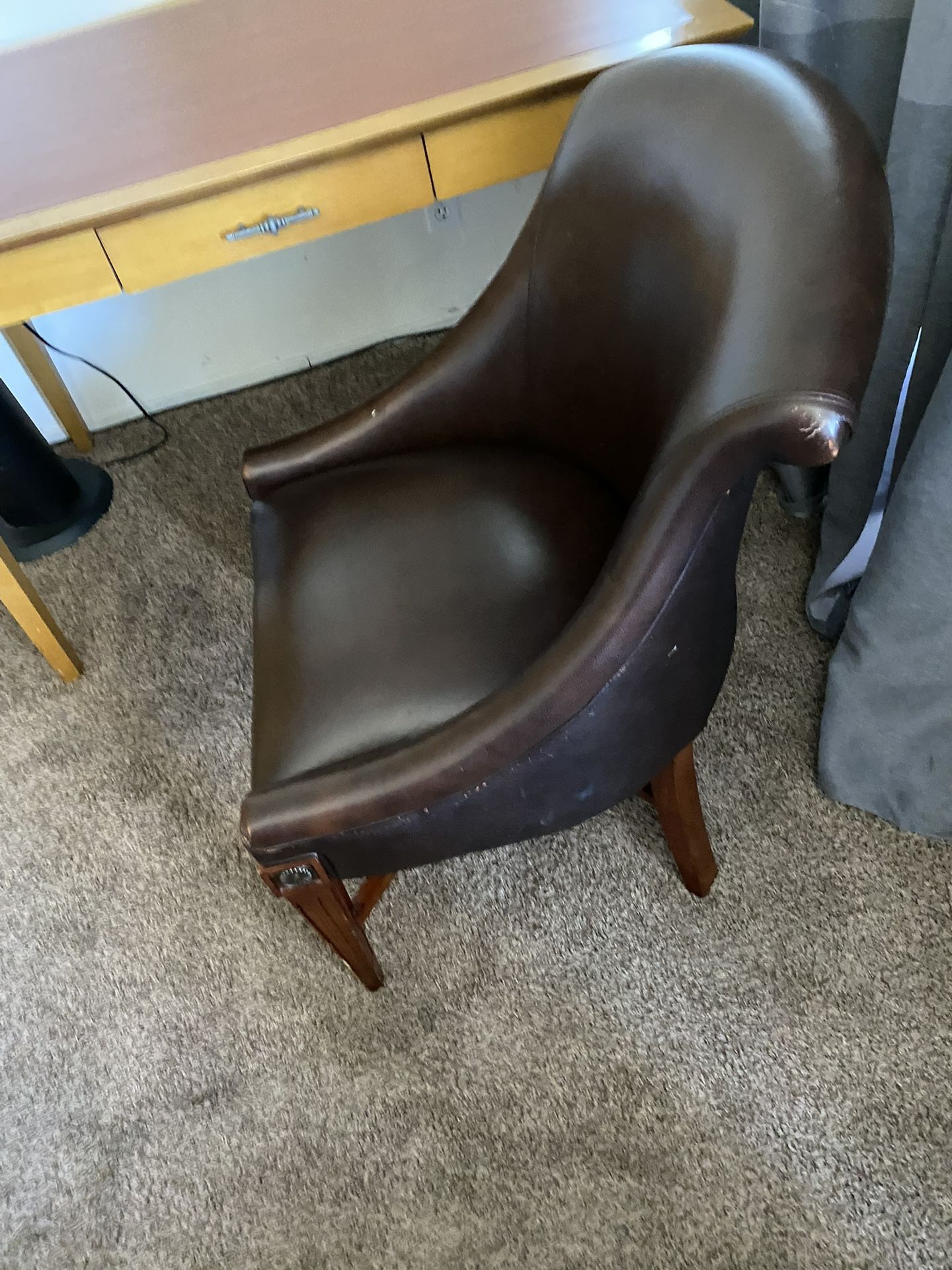 Clasic Chair 