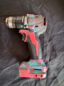Milwaukee M18 18V Cordless Brushless 1/2” Drill/Driver