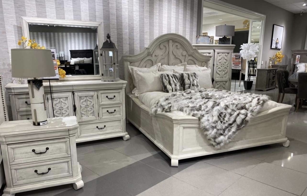 Bedroom Sets,dressers,chest,nightstands