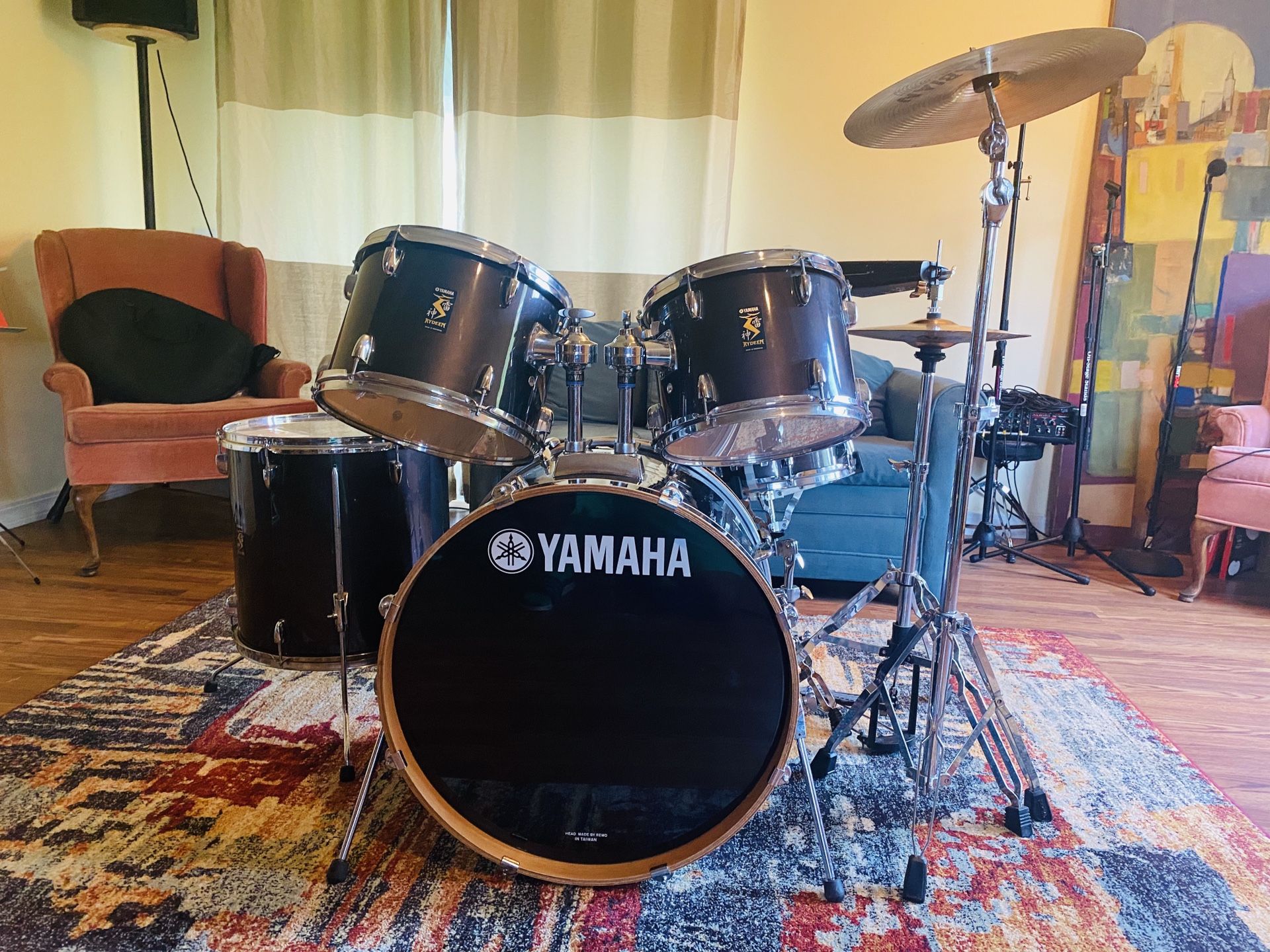 Yamaha Rydeen Series Drum Set