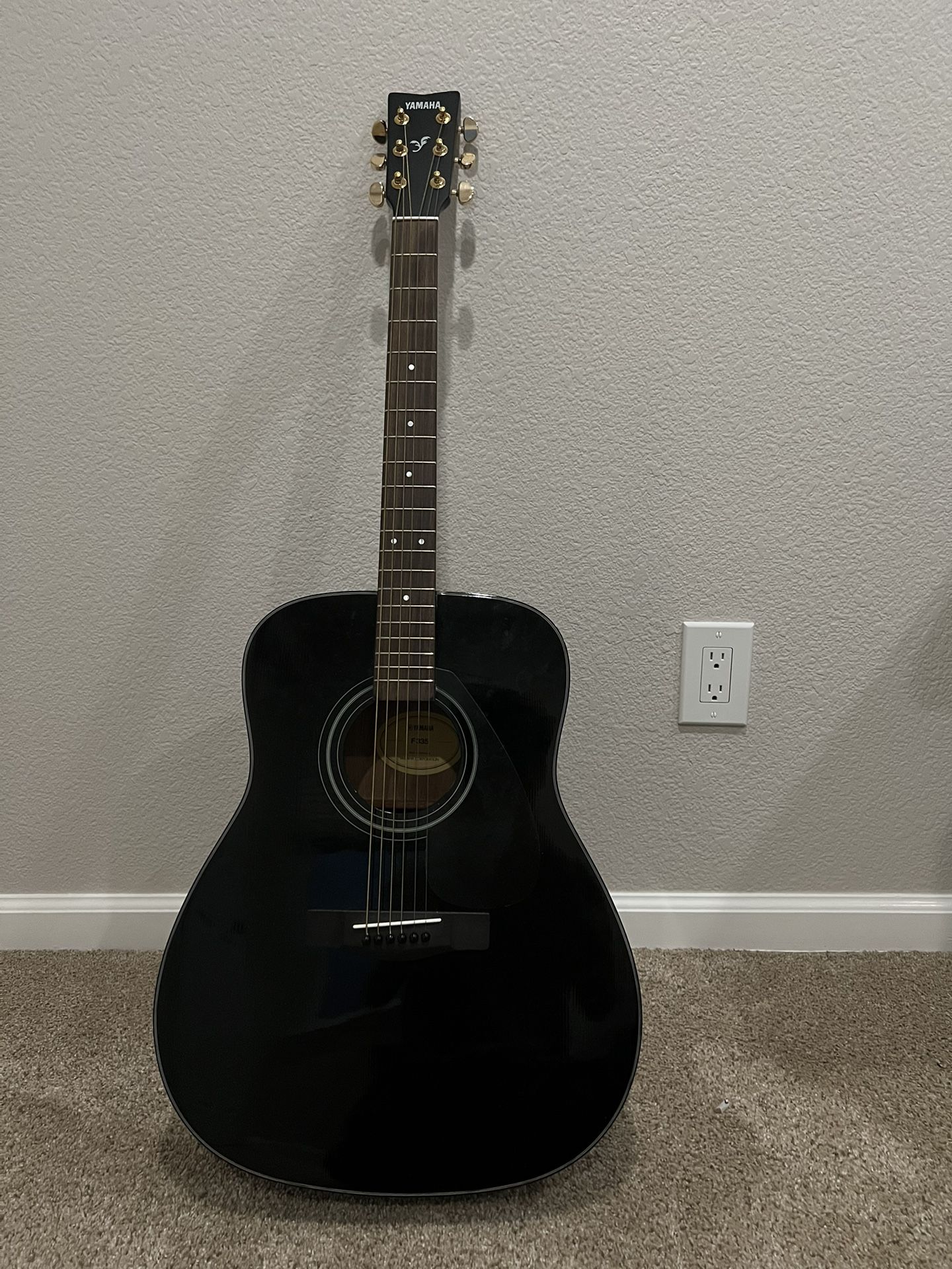 Yamaha F335